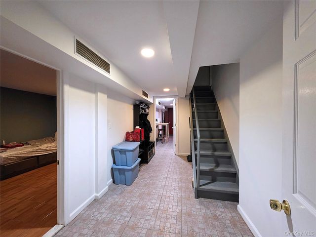 60-48 80th Avenue, Glendale, NY 11385