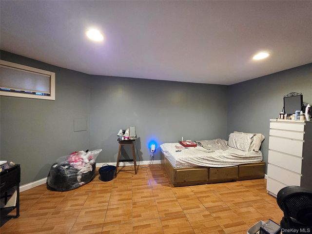 60-48 80th Avenue, Glendale, NY 11385