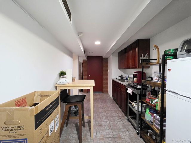 60-48 80th Avenue, Glendale, NY 11385