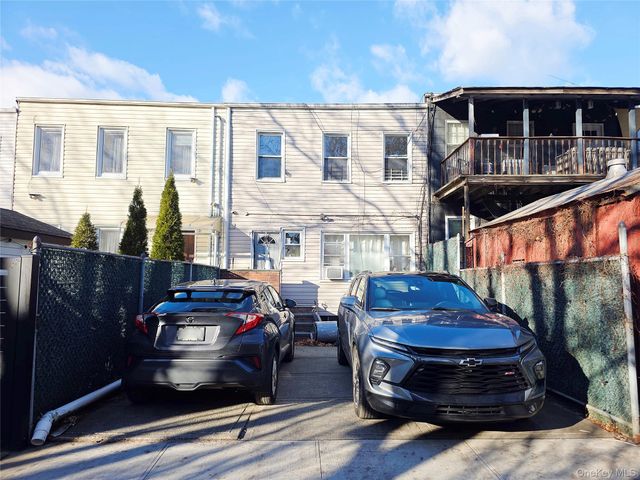 60-48 80th Avenue, Glendale, NY 11385