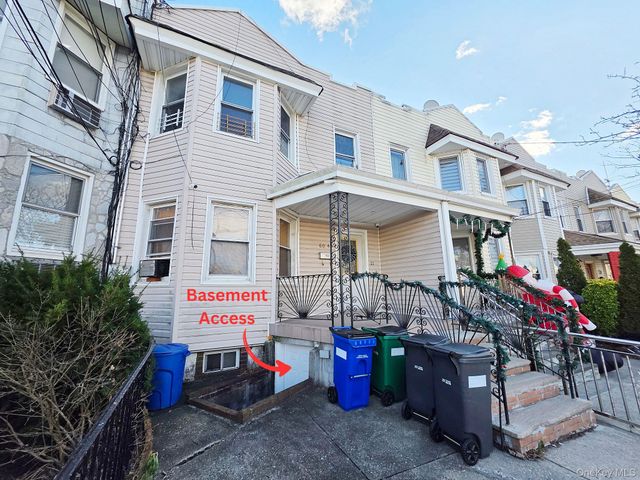 60-48 80th Avenue, Glendale, NY 11385