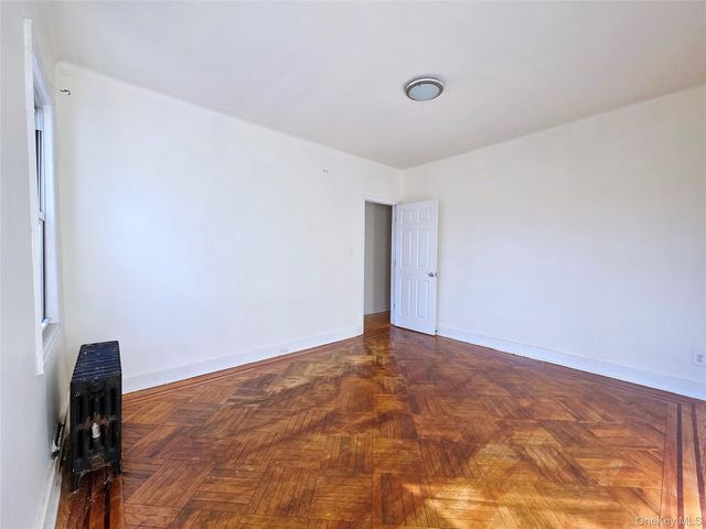 60-48 80th Avenue, Glendale, NY 11385