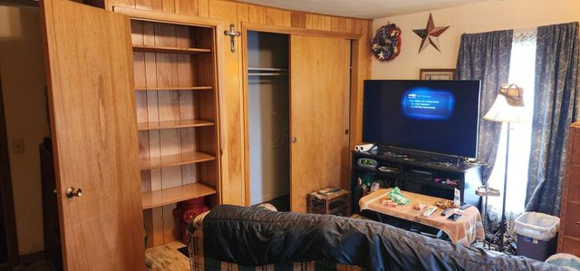 409 S High Street, Green Camp, OH 43322