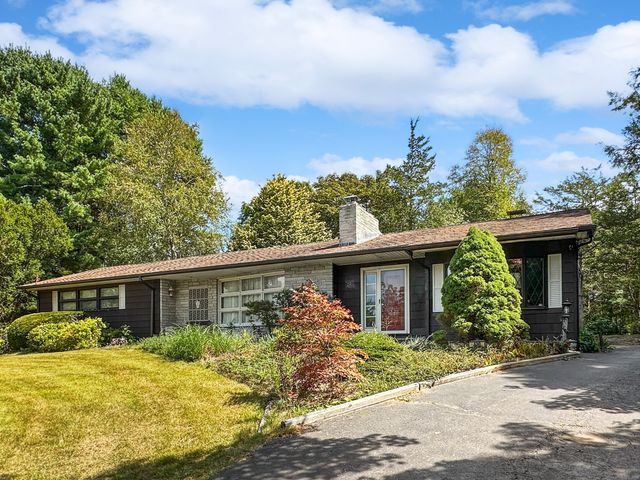 420 Boston Post Road, East Lyme, CT 06333