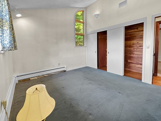 420 Boston Post Road, East Lyme, CT 06333