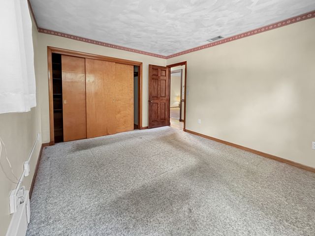 420 Boston Post Road, East Lyme, CT 06333
