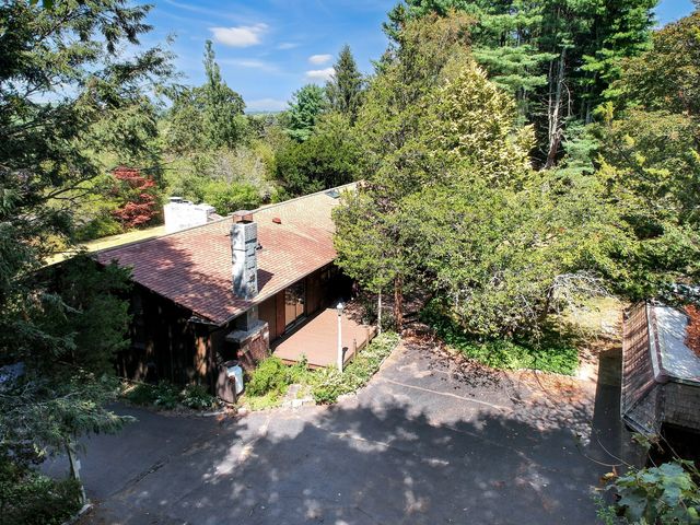 420 Boston Post Road, East Lyme, CT 06333