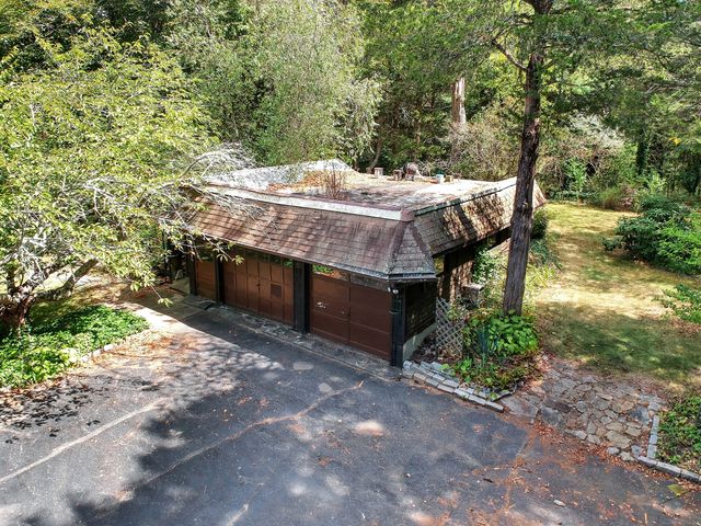 420 Boston Post Road, East Lyme, CT 06333