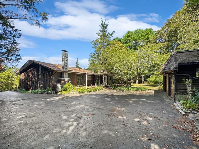 420 Boston Post Road, East Lyme, CT 06333