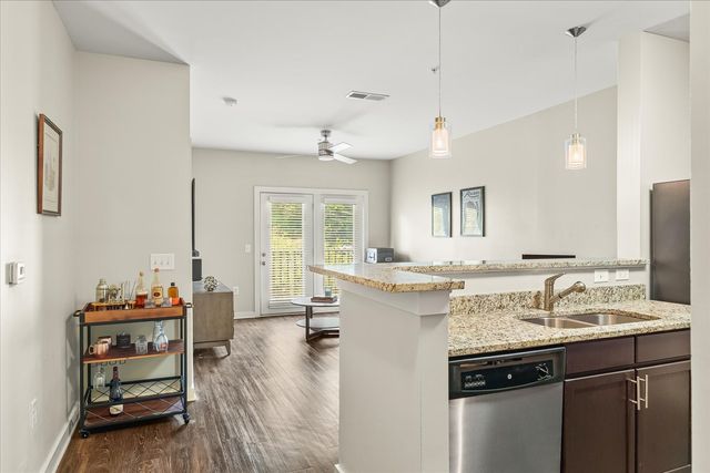 414 Rosedale Ave Apt 209, Nashville, TN 37211