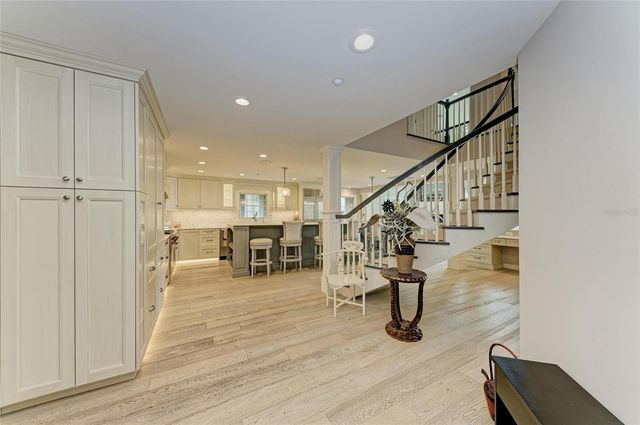 4473 GULF OF MEXICO DRIVE 4473, Longboat Key, FL 34228