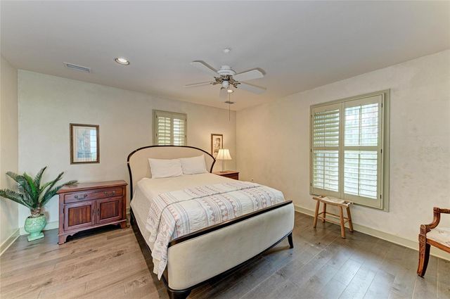 4473 GULF OF MEXICO DRIVE 4473, Longboat Key, FL 34228