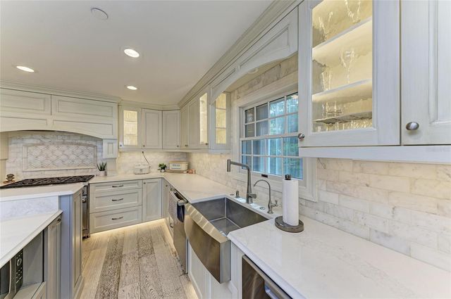 4473 GULF OF MEXICO DRIVE 4473, Longboat Key, FL 34228