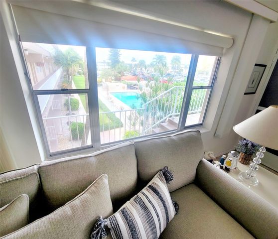 3200 NE 7th Court 208A, Pompano Beach, FL 33062