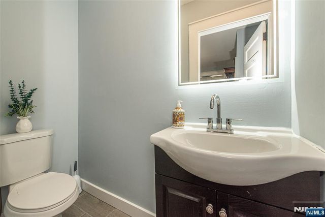 191 Smith Street, Newark, NJ 07106
