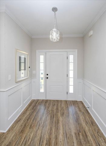 317 Colonnades Drive, Evans, GA 30809