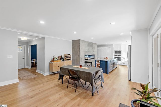 18 Dera Street, Greenville, SC 29615