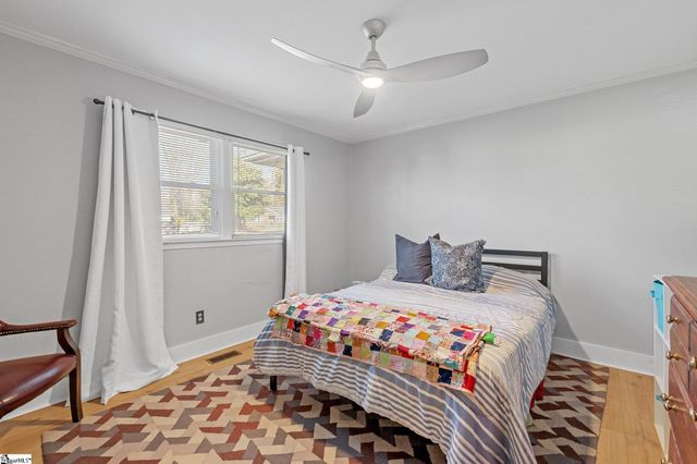 18 Dera Street, Greenville, SC 29615