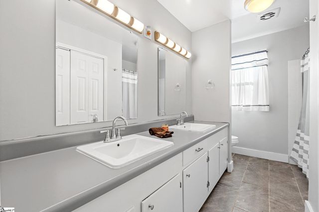 18 Dera Street, Greenville, SC 29615