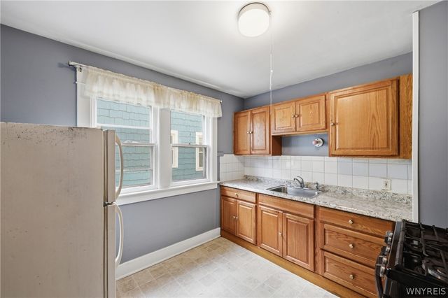 84 Woodward Avenue, Tonawanda, NY 14217