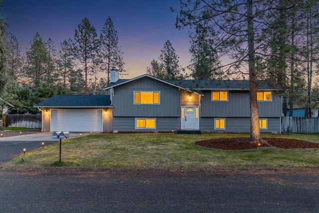 17606 N Michael Rd, Colbert, WA 99005