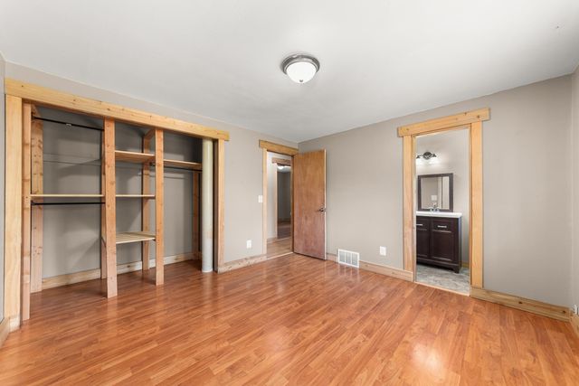 17606 N Michael Rd, Colbert, WA 99005