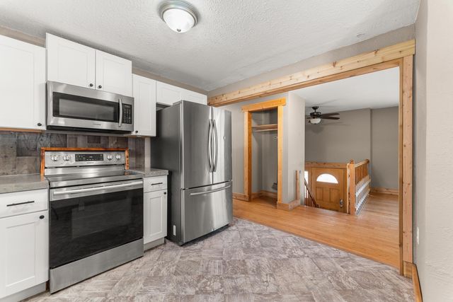 17606 N Michael Rd, Colbert, WA 99005