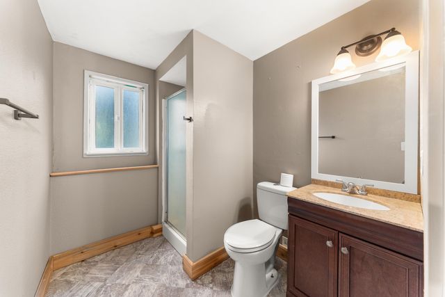 17606 N Michael Rd, Colbert, WA 99005