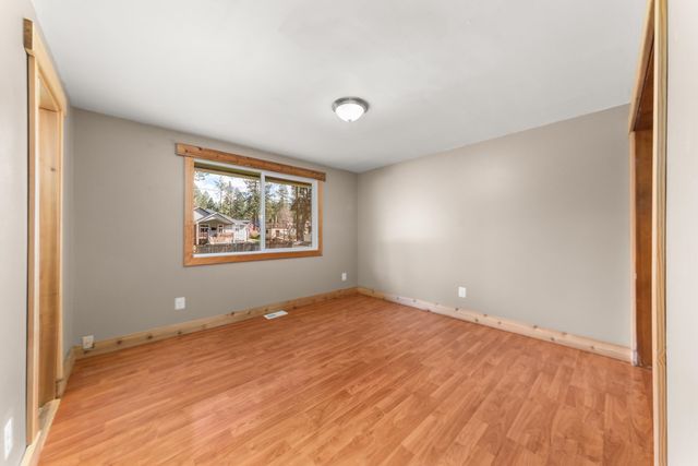 17606 N Michael Rd, Colbert, WA 99005