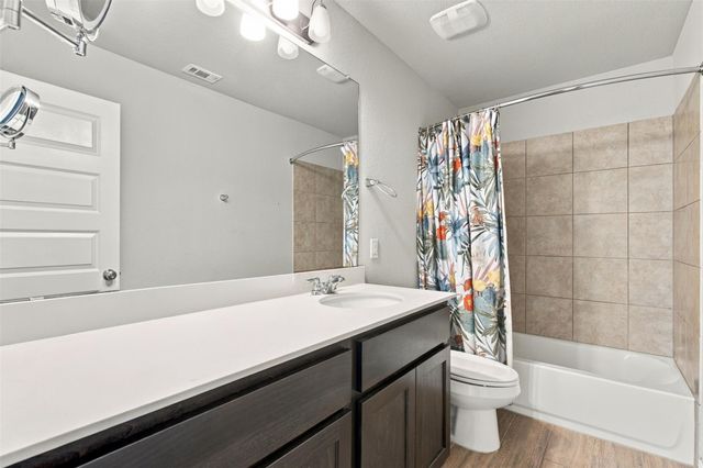 1144 Waterfall Ave, Leander, TX 78641
