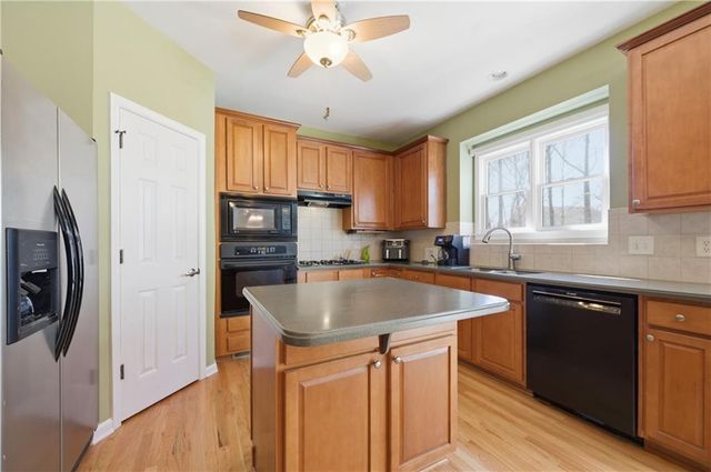 3004 Grove View Court, Dacula, GA 30019