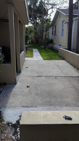 508 57th Street 2 B, West Palm Beach, FL 33407