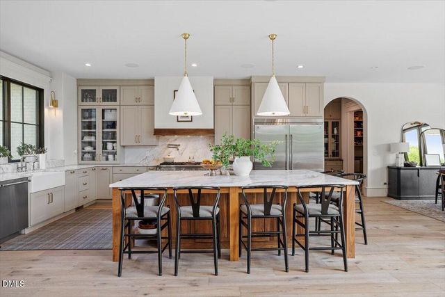 8719 Bells Lake Road, Apex, NC 27539