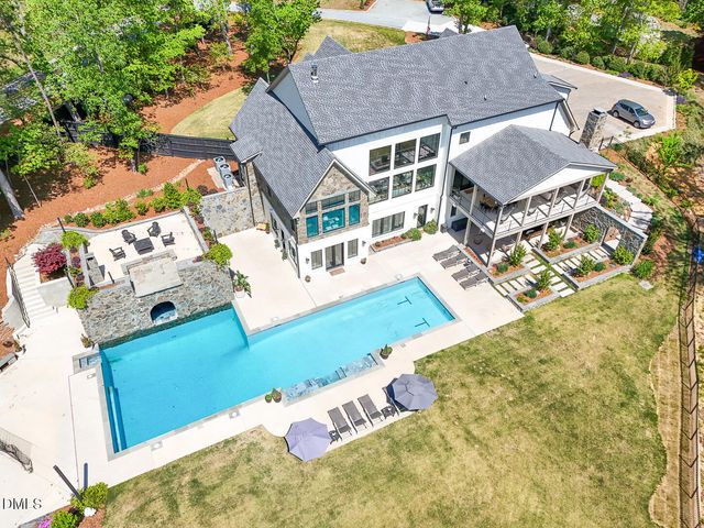 8719 Bells Lake Road, Apex, NC 27539