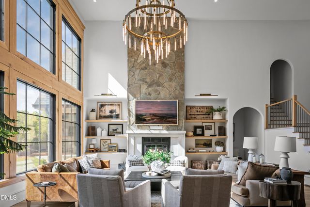 8719 Bells Lake Road, Apex, NC 27539