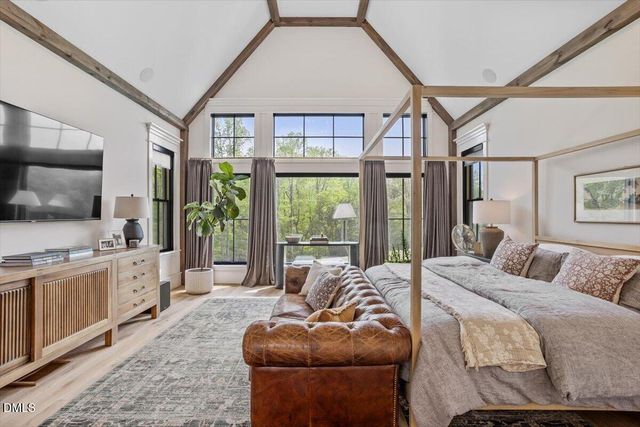 8719 Bells Lake Road, Apex, NC 27539