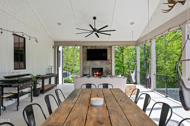 8719 Bells Lake Road, Apex, NC 27539