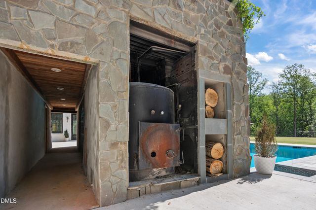 8719 Bells Lake Road, Apex, NC 27539