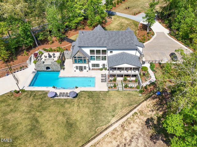 8719 Bells Lake Road, Apex, NC 27539