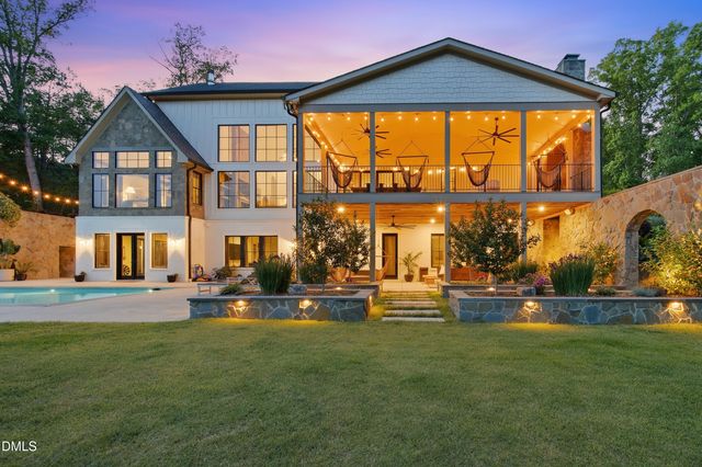 8719 Bells Lake Road, Apex, NC 27539