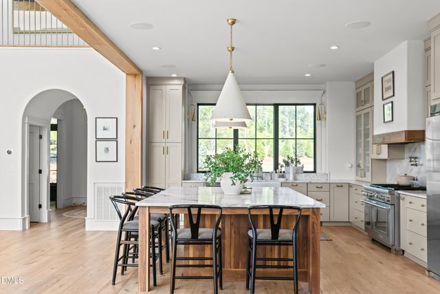 8719 Bells Lake Road, Apex, NC 27539