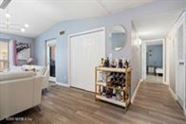 833 Riverside Dr 835, Coral Springs, FL 33071