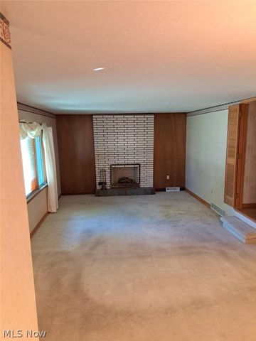 26250 Forestview Avenue, Euclid, OH 44132