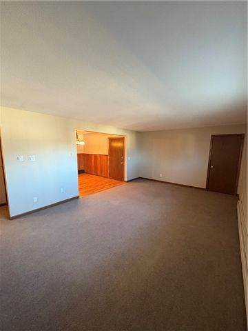 92 Dean Avenue, Smithfield, RI 02917