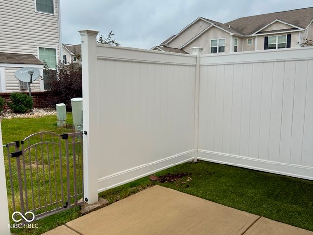 9658 Calamus Drive, Noblesville, IN 46060