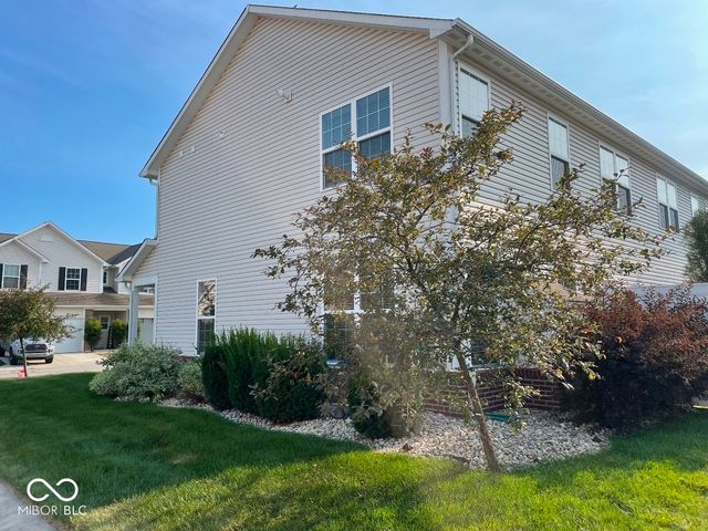 9658 Calamus Drive, Noblesville, IN 46060