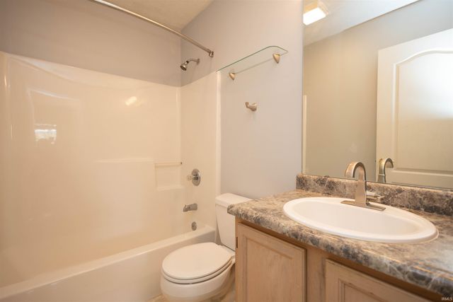 124 S Brookfield Drive, Lafayette, IN 47905