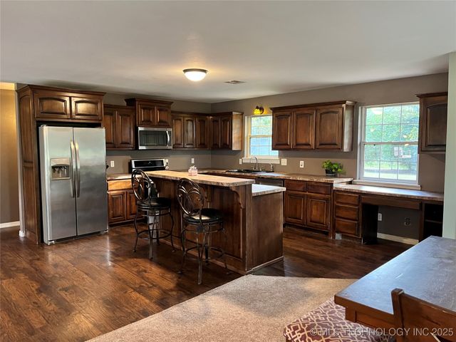 8239 W 800 Road, Fort Gibson, OK 74434