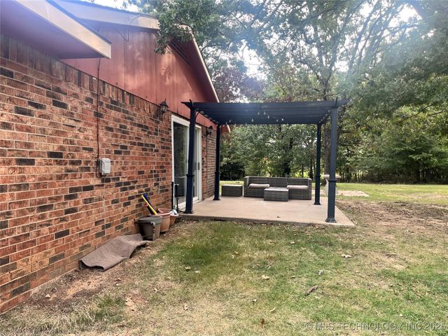 8239 W 800 Road, Fort Gibson, OK 74434