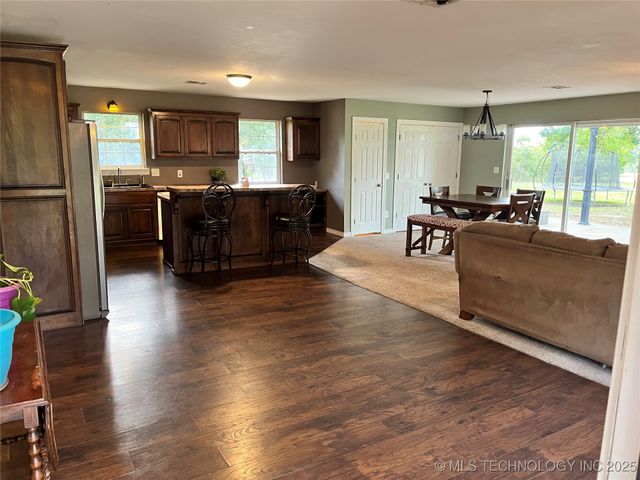 8239 W 800 Road, Fort Gibson, OK 74434